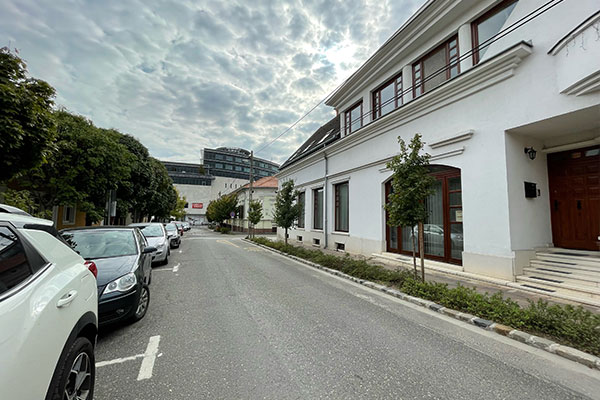 Kecskemét Mária utcai klinika utcakép 04
